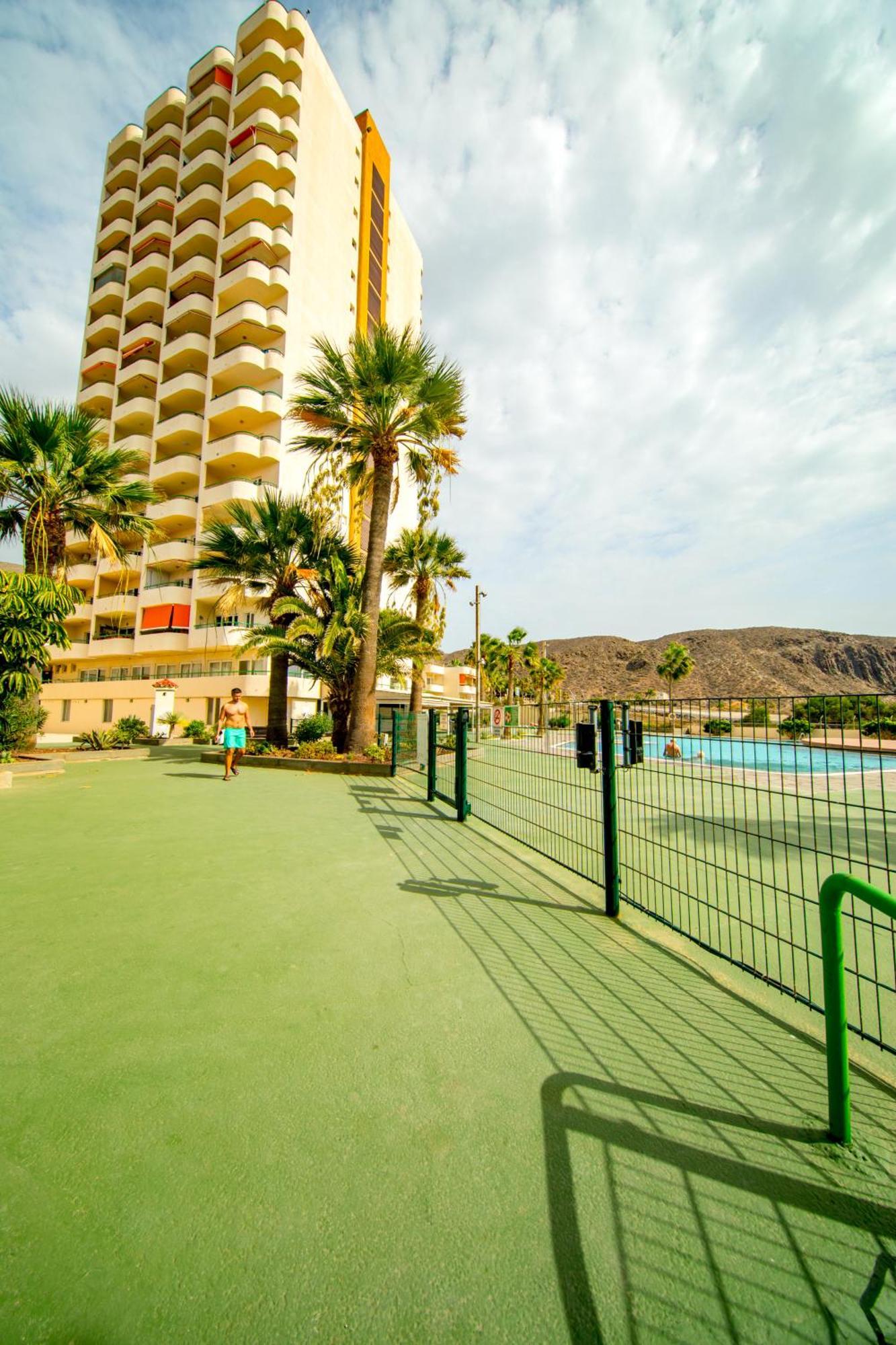 Costa Mar Apartment Лос Кристианос Екстериор снимка